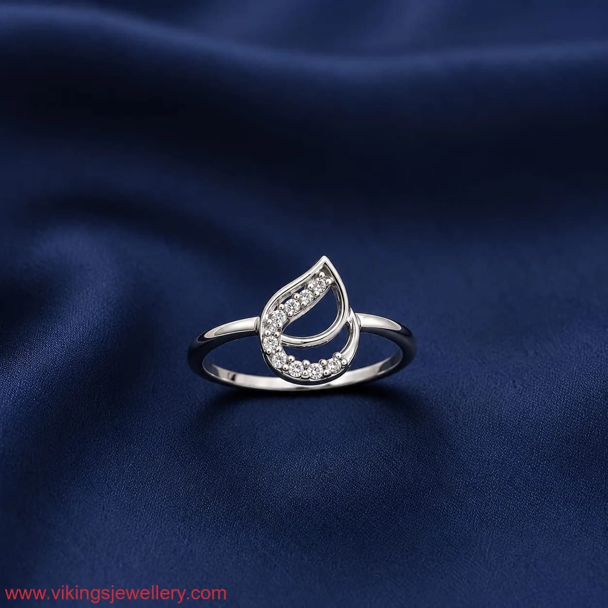 Ladies ring